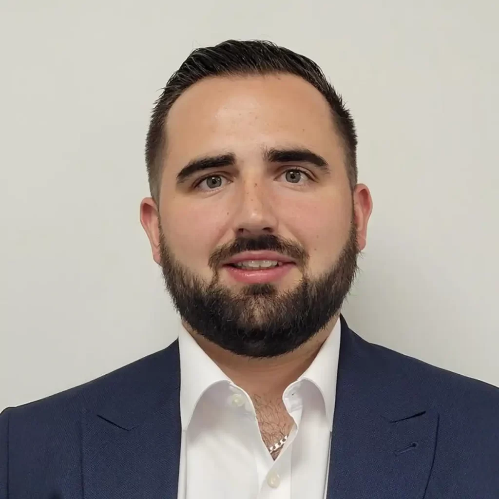 MAX WISEMAN - SALES TEAM.